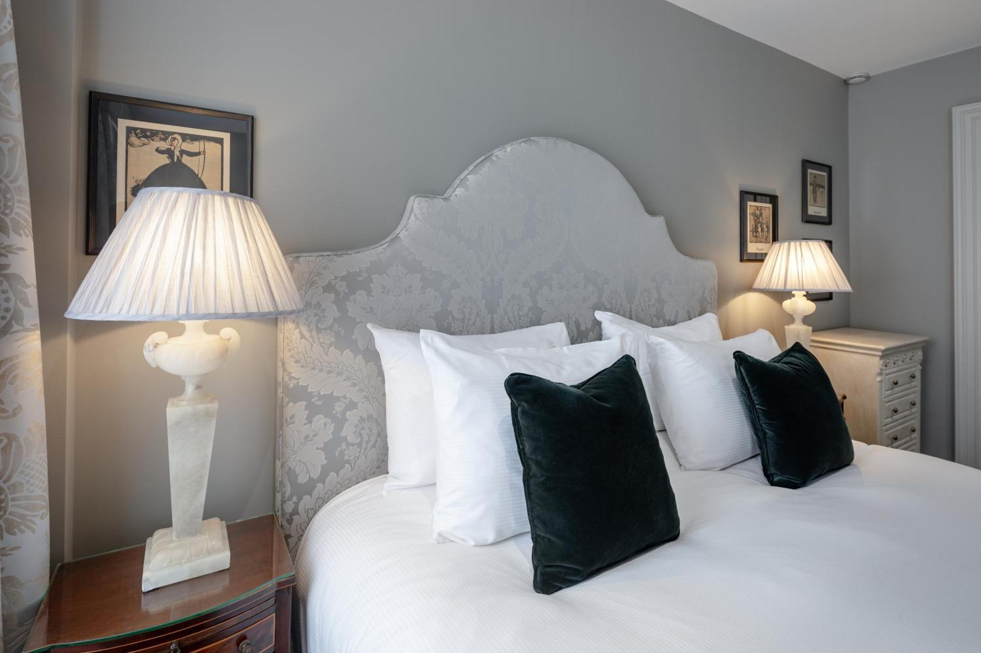 No. 30 Knightsbridge Hotel London Exterior photo